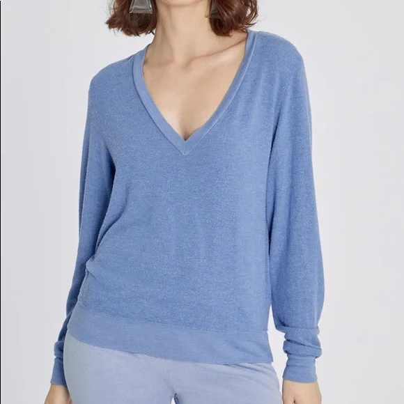 NWT Wildfox Dusk Blue Baggy Beach Jumper Deep V Sweatshirt - Picture 1 of 5